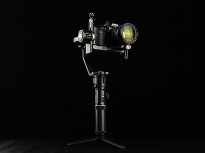 功能均衡的穩(wěn)定器 智云云鶴2S是否值得購買？