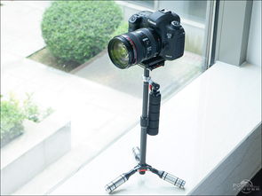 印跡山貓迷你穩定器評測 小巧便攜，重新定義穩定攝影體驗